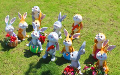 卡通動物兔子雕塑幼兒園商場美陳擺件