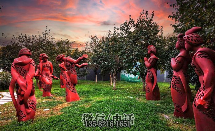 泡沫人物雕塑