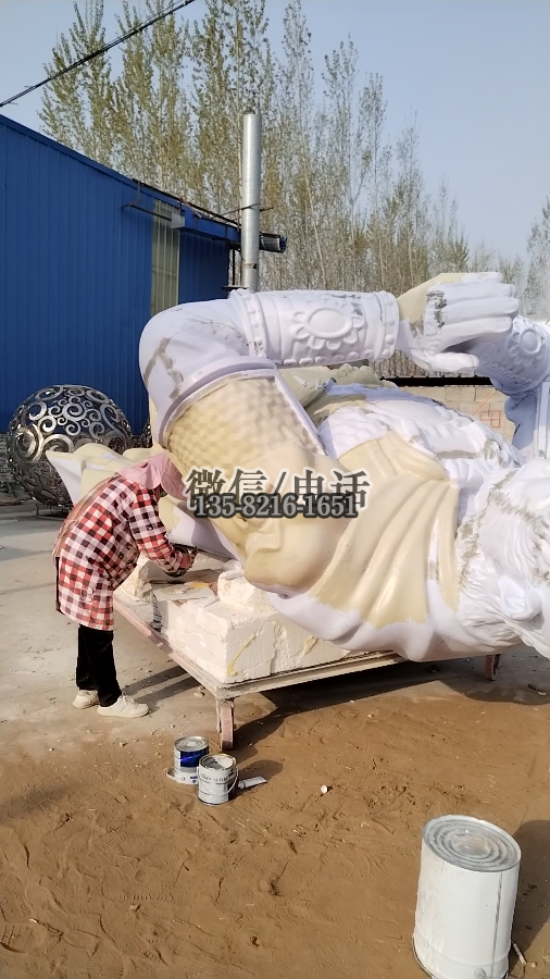 批灰打磨